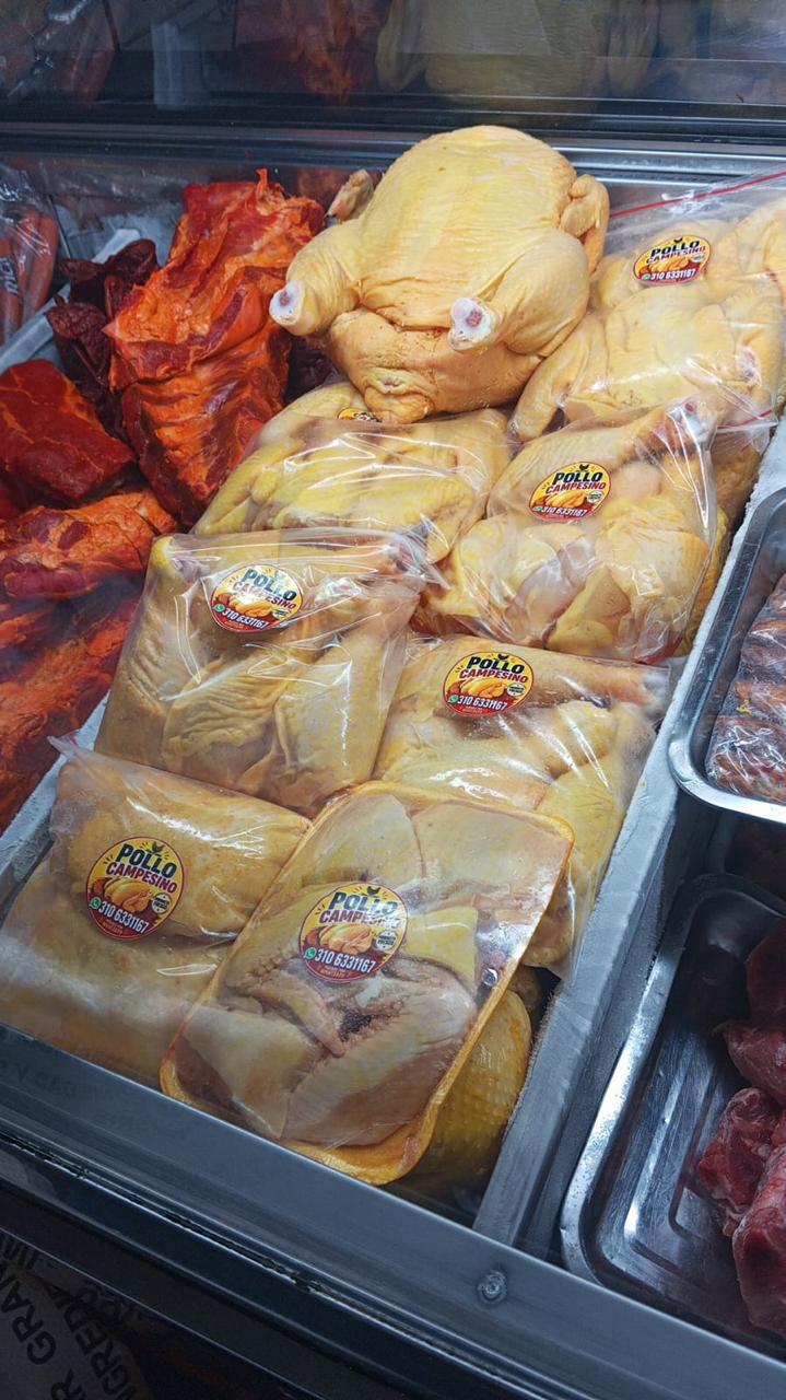Vitrina de cortes — Dinastía Cárnica